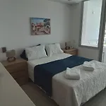 Cartagena Beach comodo y agradable Aparta Suite